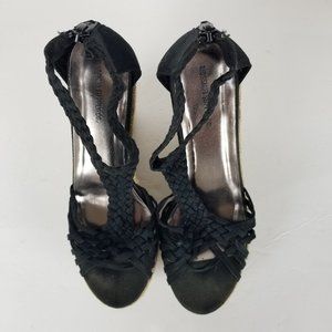 Mossimo Supply Co. Sandals Size 7 Black